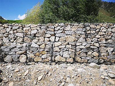 鎮(zhèn)平縣趙河國道橋至雁廟段河道治理格賓石籠工程