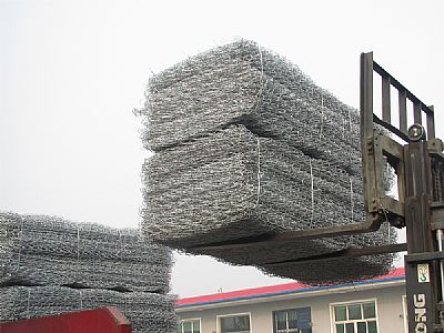 如何選擇適合的格賓石籠規(guī)格？